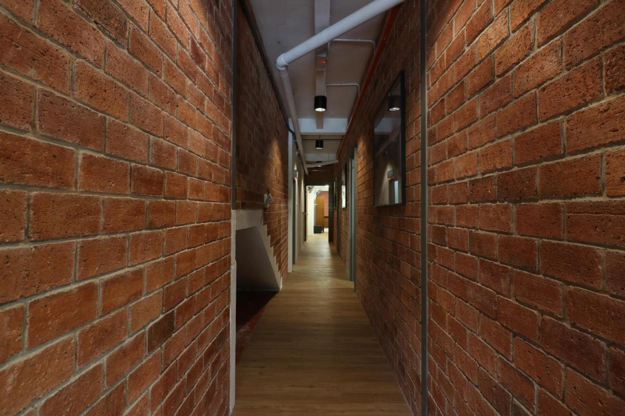 ايبوه Urbanstay Industrial المظهر الخارجي الصورة